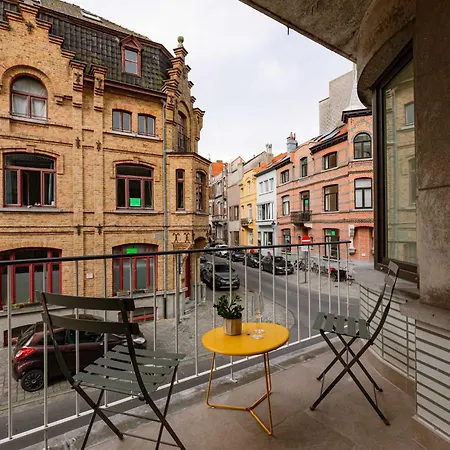 Huswell - Modern 3-bedroom With Family-friendly Touches Oostende